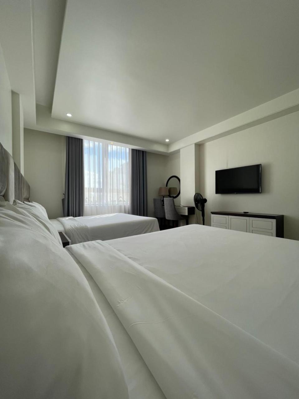 Lotus Hotel & Apartment Hai Phong Luaran gambar