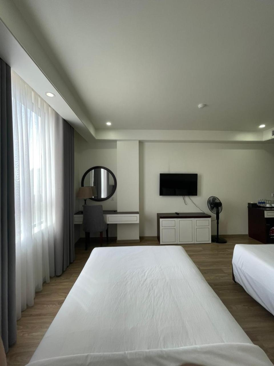 Lotus Hotel & Apartment Hai Phong Luaran gambar