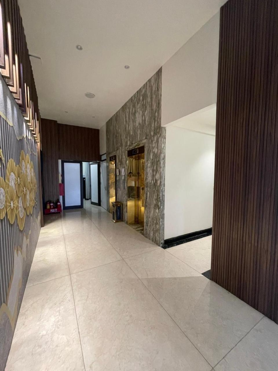 Lotus Hotel & Apartment Hai Phong Luaran gambar